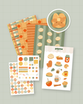 Kit de scrapbooking Automne gourmand : les trois planches de stickers et les quatre fonds papier